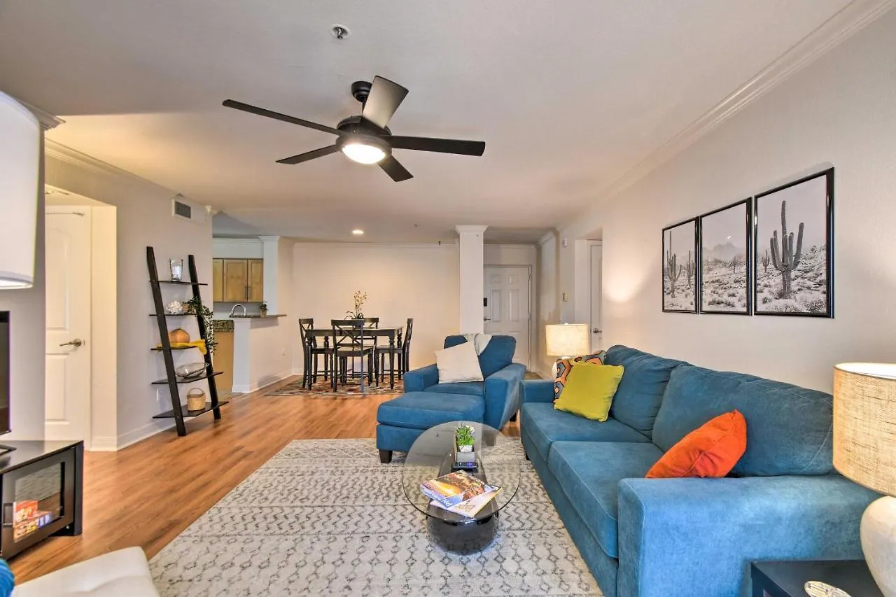 Phoenix Condo With 2 Pools Half Mi To Shops And Food! 0*,  ארצות הברית
